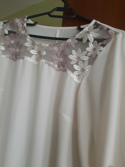 Bluza / Ie cu broderie M