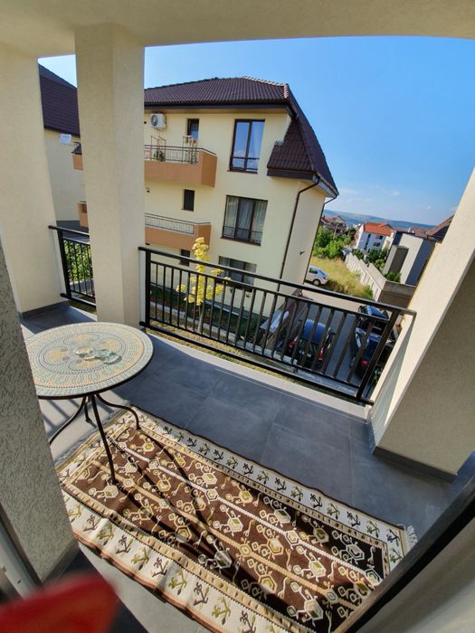 Apartament 2 camere de închiriat – Calea Turzii, 50 mp, terasă, parcare subterană – 600 €/lună