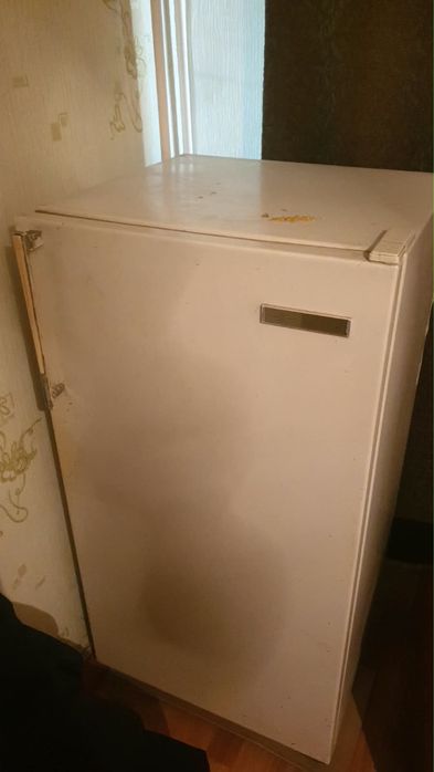 Отдам холодильник
