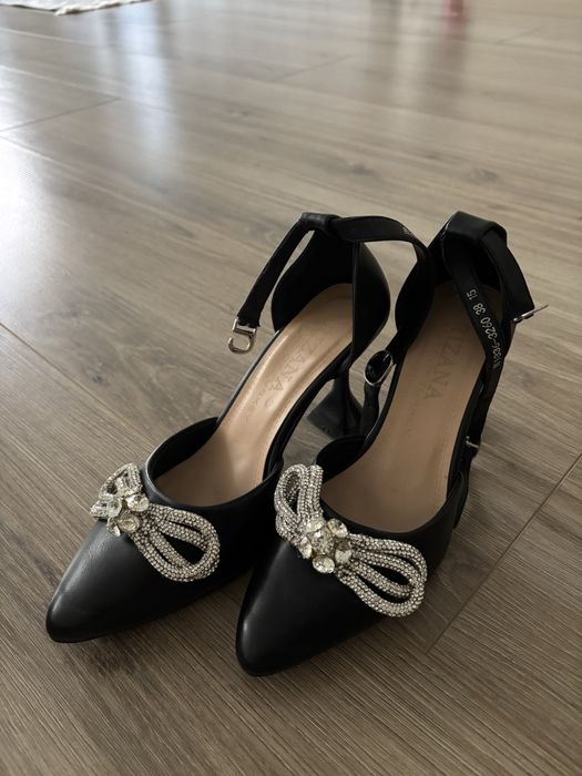 Туфли 38 размер сатылады