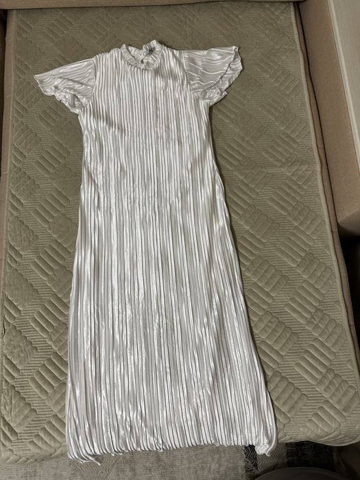 Новые платья 42-44 размера