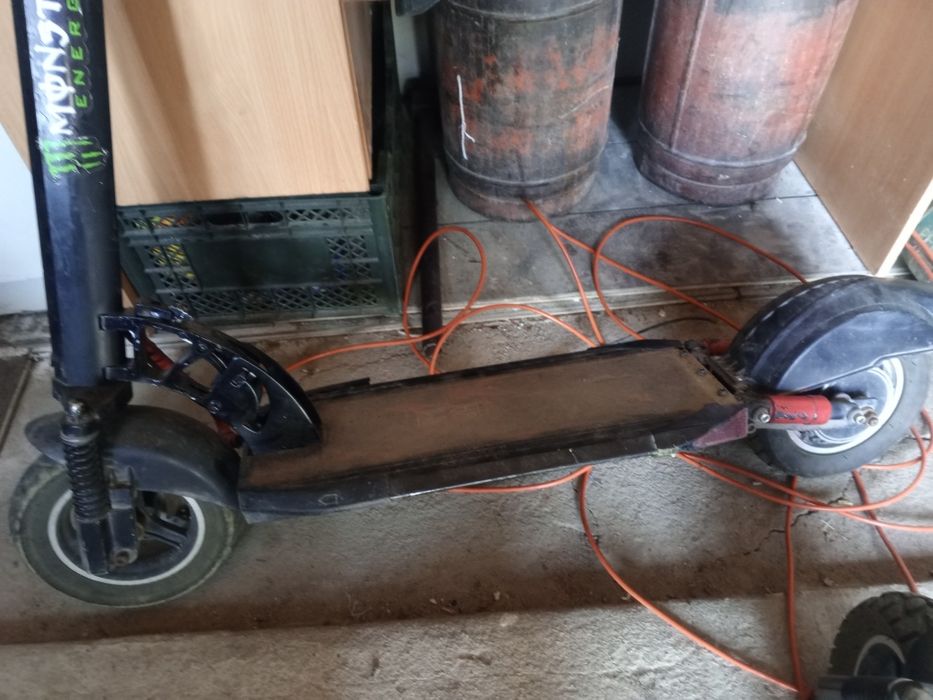 Продам самокат без аккумулятора