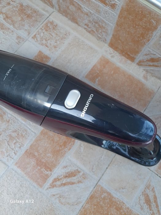 Прахосмукачка 2 в 1  Grundig VCH9930