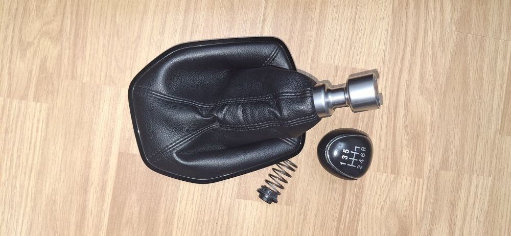 Buton/Manson maneta schimbator viteze Ford Fiesta