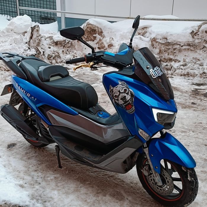 Продам скутер Almotor