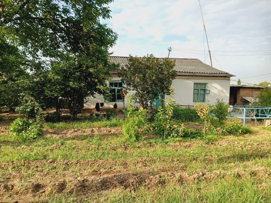 Уй сотилади 6 соток