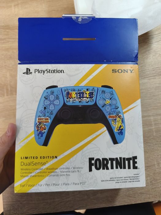 Controller PS5 DualSense Fortnite Limited Edition – ca nou, fără drift