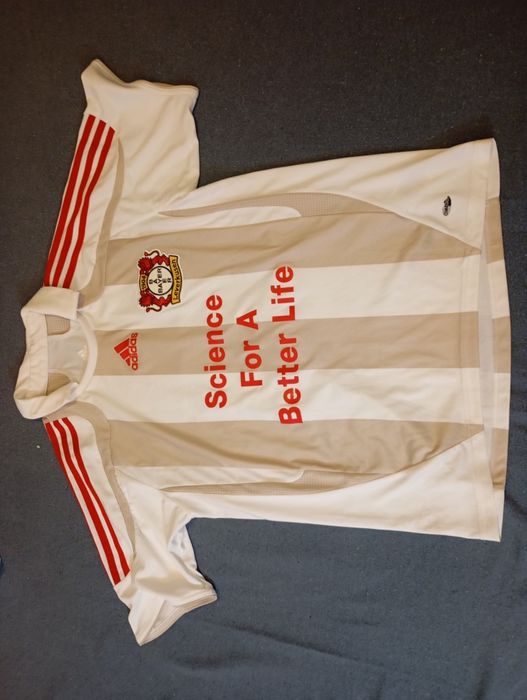 Футболни тениски