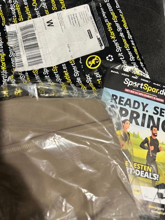 Оригинален дамски спортен клин 7/8 Адидас за Йога бежов,безшевен Нов S