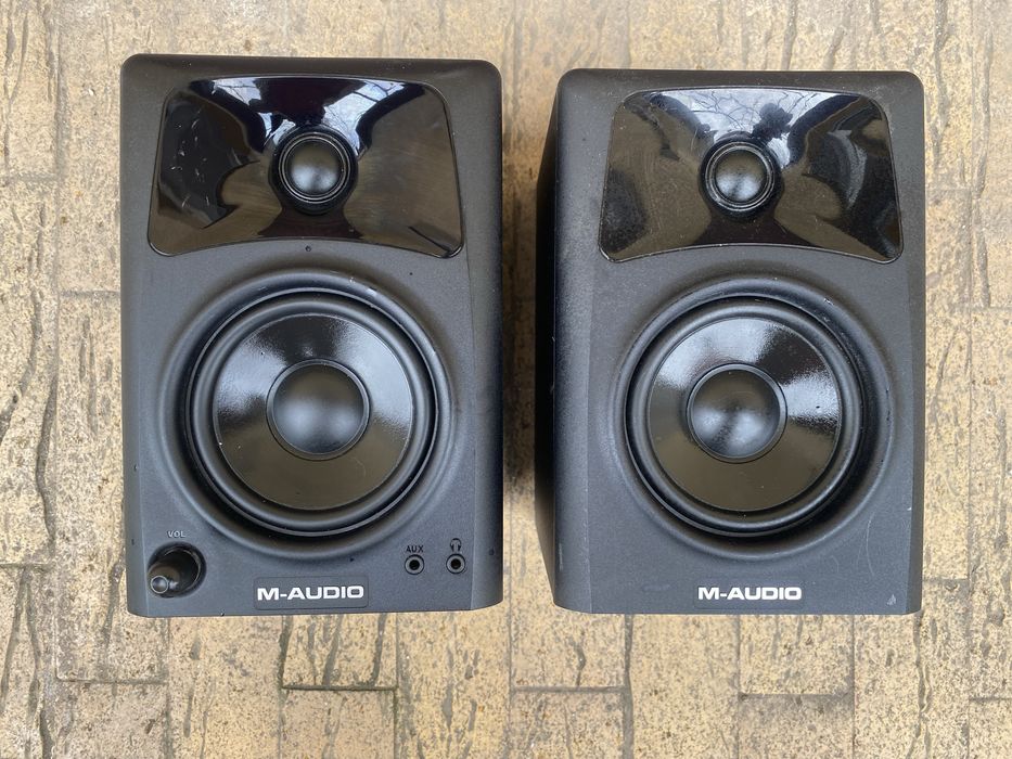 M-Audio studio. M-Audio studio.