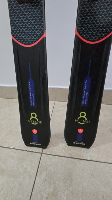 Schiuri Dynastar Intense 8 2020/2021