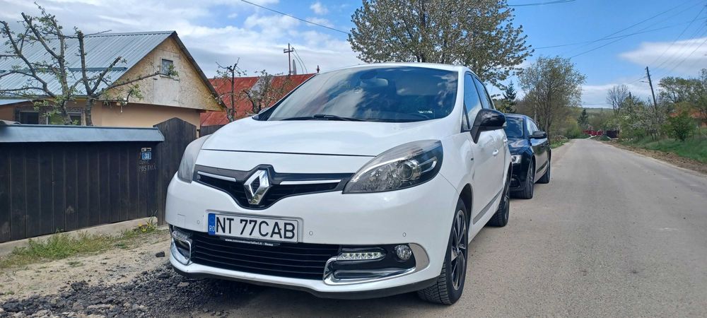 Renault Scenic XMOD BOSE