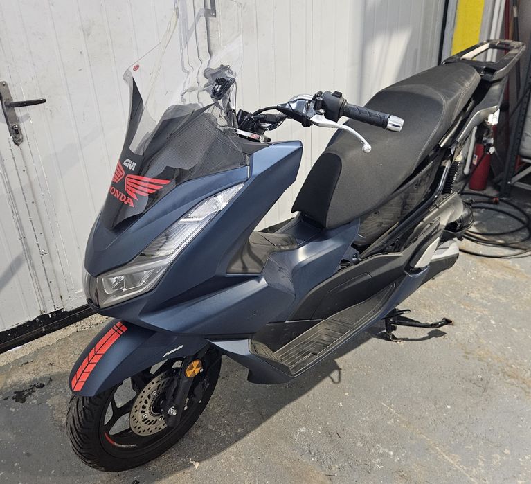 Honda PCX125 avariat