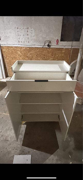 Продам Тумбу  новая 36тыс