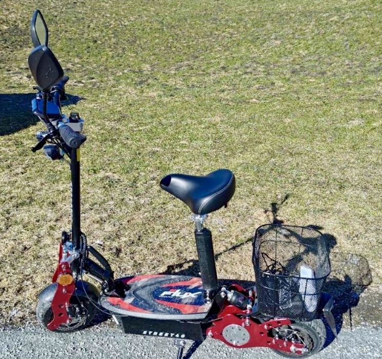 TROTINETA SCUTER ELECTRIC e Flux 40 pliabil camping 40 Km/h Germania
