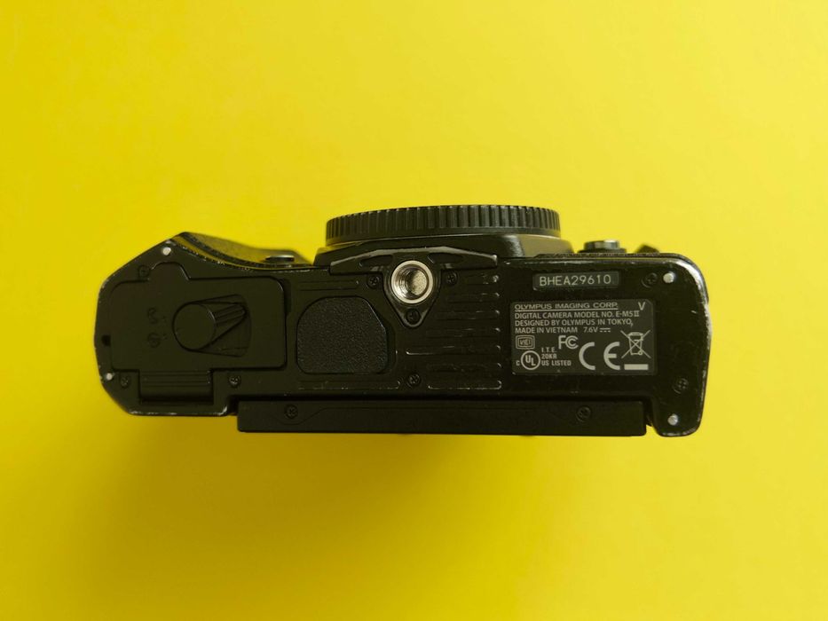 Olympus OM-D E-M5 Mark II, черен