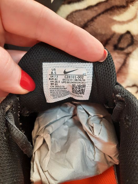 Vând Adidași Nike Unisex