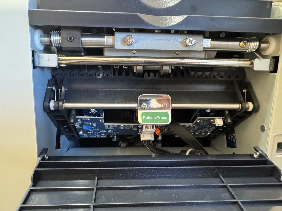 Банкнотоброячна машина Cashtech 9000