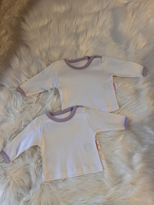 Бебешка блуза с дълъг ръкав.