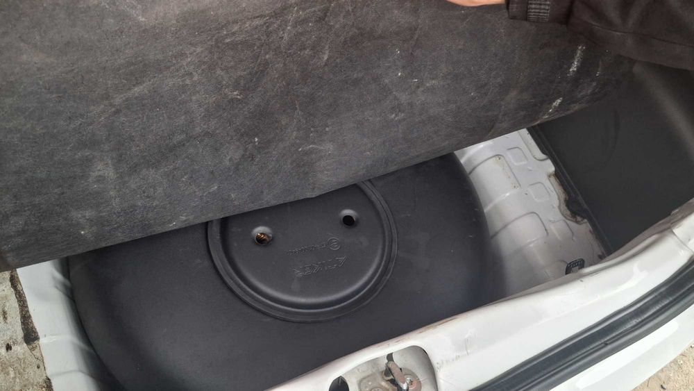 Срочна мошина сотаман Спарк ранги ок холати ало 2018 йил к