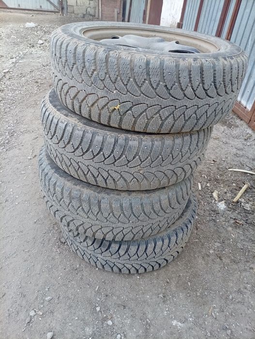Продам диски комплект с резиной