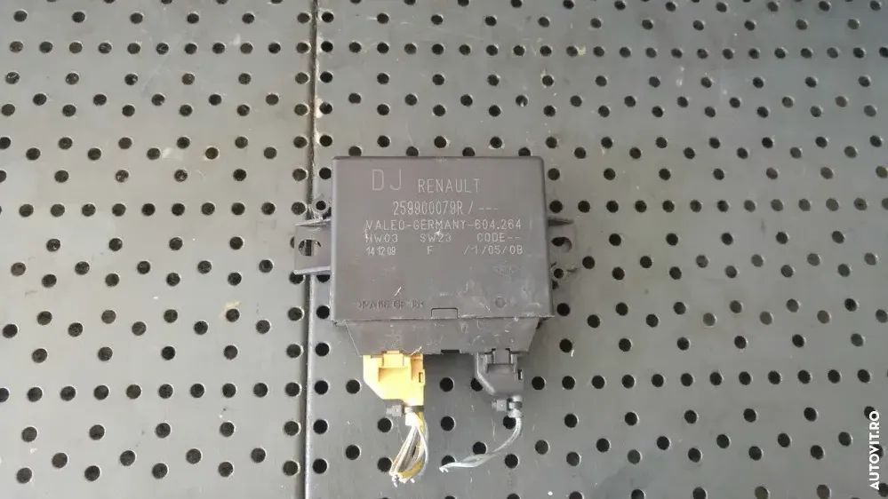 Calculator modul senzori parcare renault laguna 3 259900079r