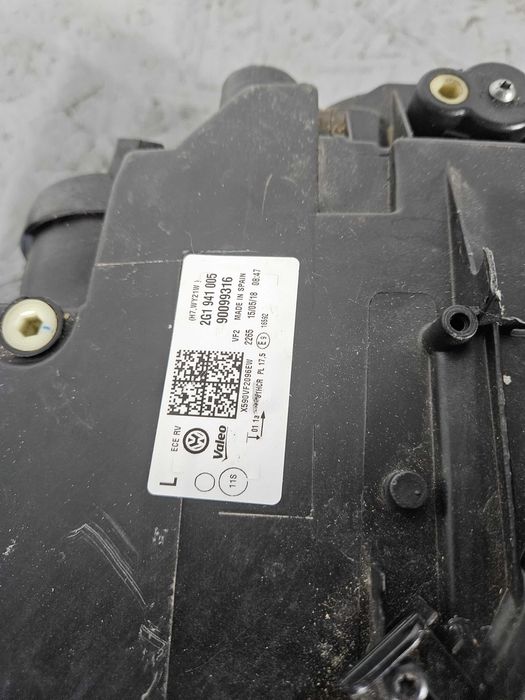 Оригинален Ляв фар VW POLO Фолксваген Поло 2017- 2022