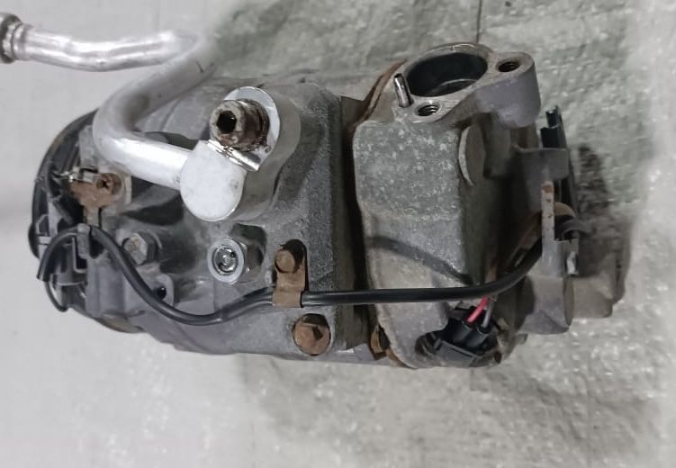 Компрессор кондиционера БМВ BMW N63.