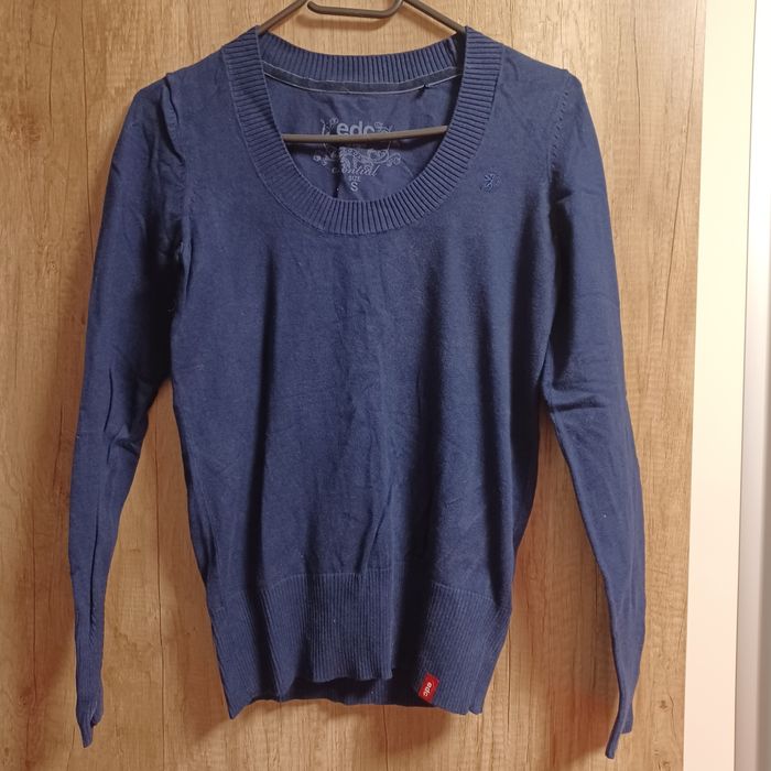 Пуловери  Guess, Motivi, EDC, Kaos