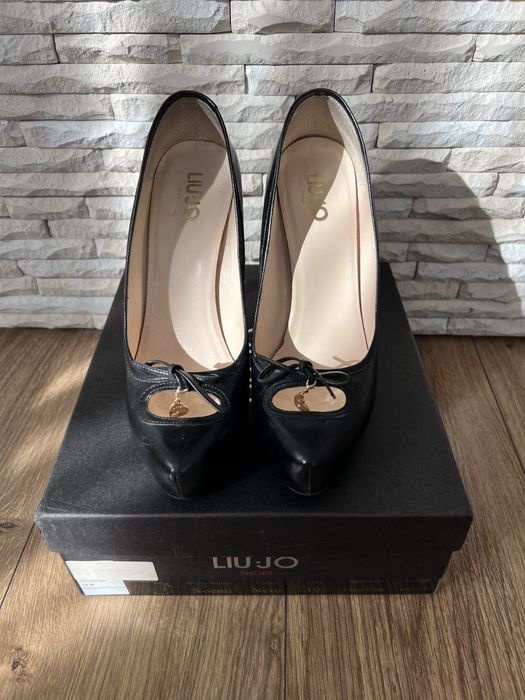 Черни обувки на ток Liu Jo #39
