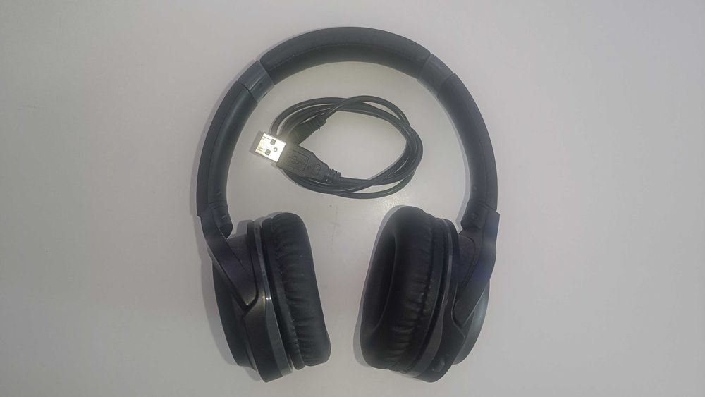 Продавам bluetooth слушалки Audio Technica ATH S200BT