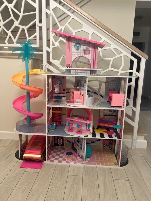 Căsuță păpuși LOL