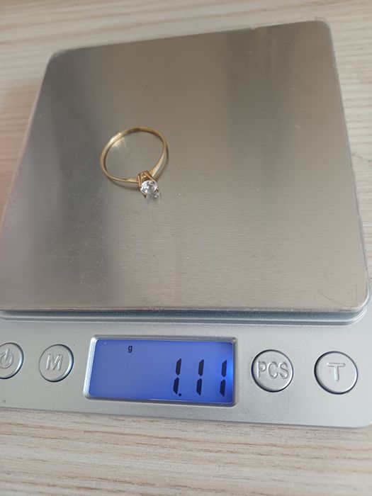 Inel cu piatra aur 14 k