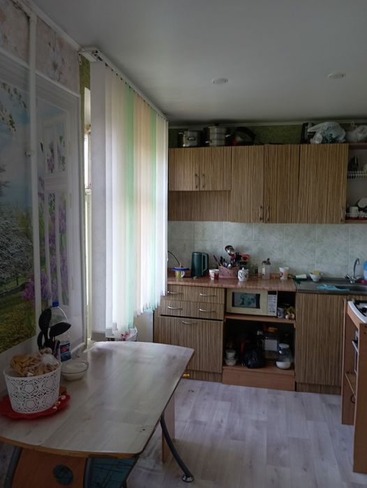 Продам 3 ком квартиру на 7 мкр