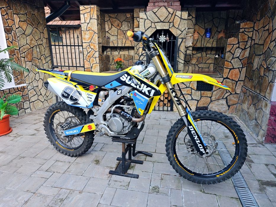 Vând Suzuki rmz 250