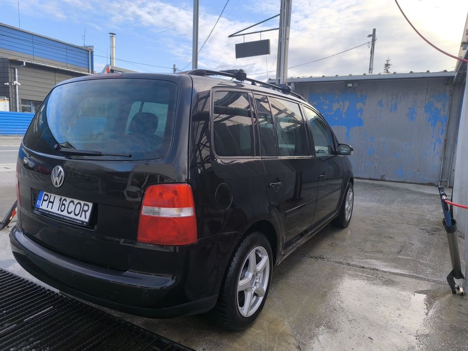 VOLKSWAGEN Touran 2006 — imagine 3