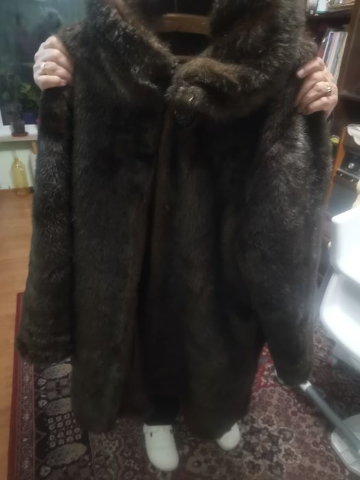 Дамско палто от изкуствен косъм