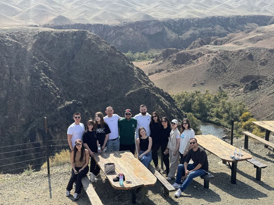 Усдуги гида-экскурсовода и транспортные услуги