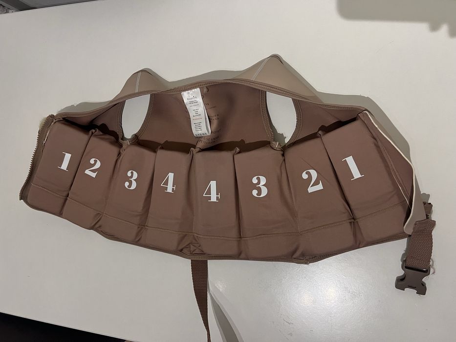 Vesta de innot pentru copii