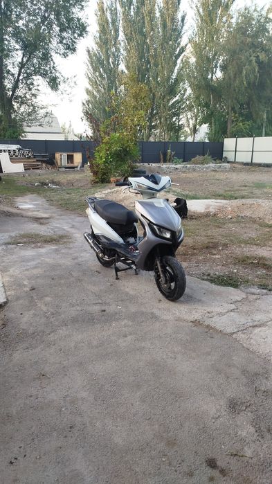 Мопед м8 чилиа .