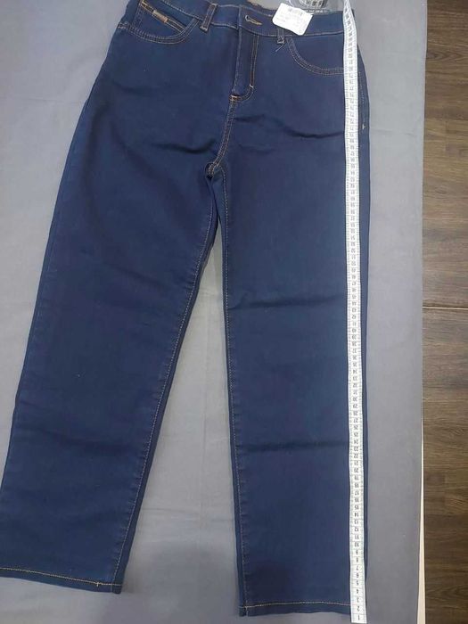 Джинсы плотные на 12 лет H&M свободого кроя новые.140-146 см