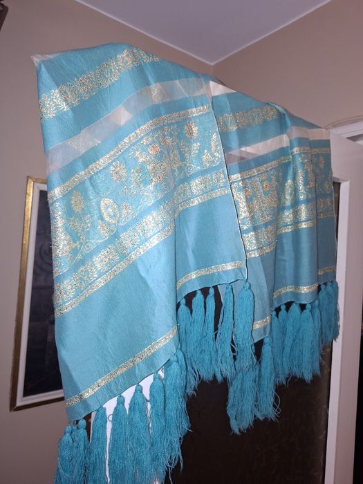 Sal indian turquoise cu auriu