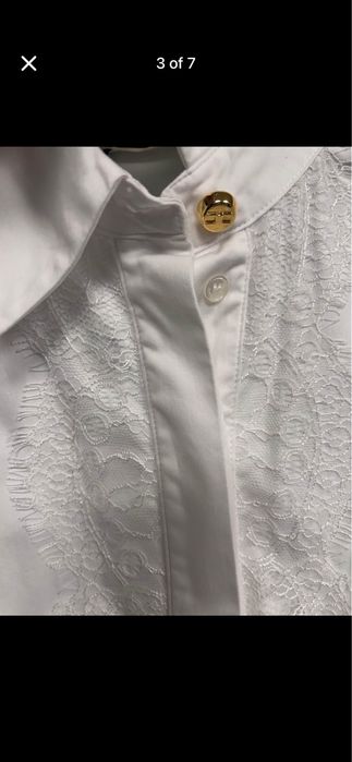 Elisabetta Franchi бяла риза с брандирани коочета и дантела