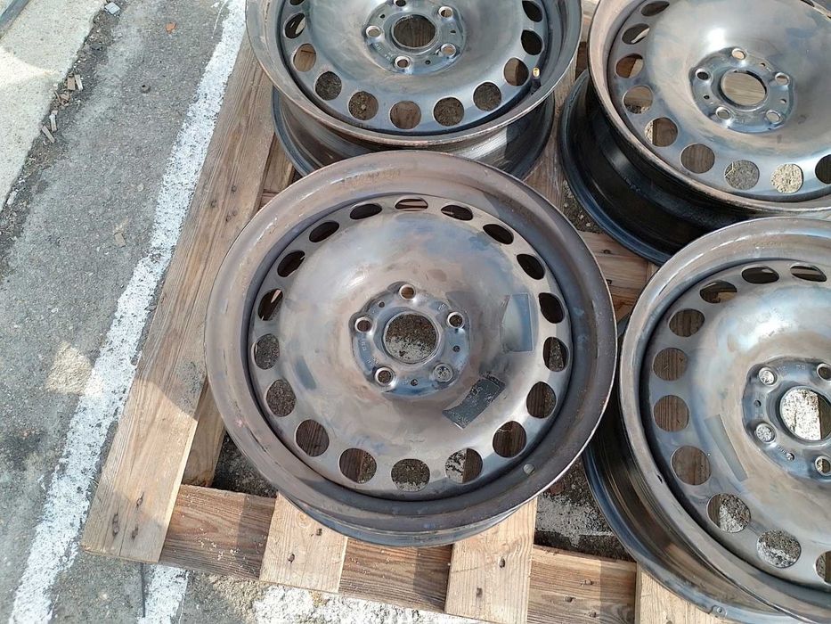 16 цола 5 х 112 мм Фолксваген Тигуан / Шаран - 6,5 Инча / ЕТ 33