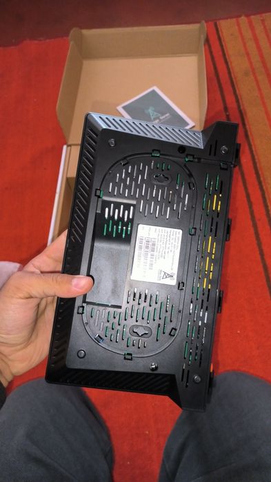 Продаю неиспользованный вайфай роутер