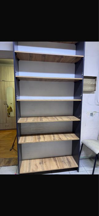 Продаю мебель ( полки )