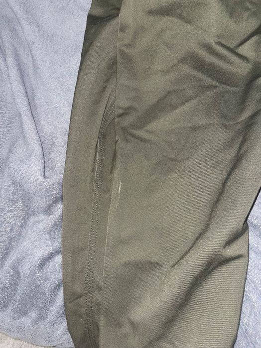 Carhartt Chino Simple
Pants Forest Green