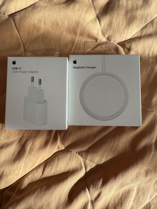 apple сксесоари,адаптер,зарядно и слушалки