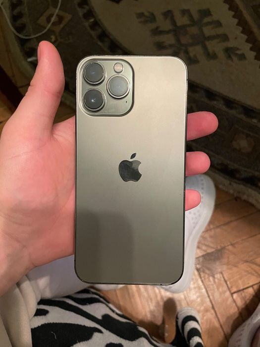 Vând iPhone 13 Pro Max 256 gb