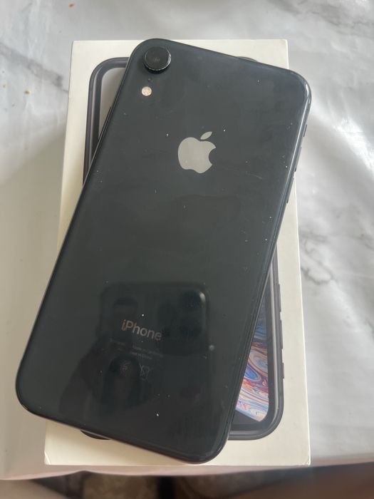 IPhone XR на 64 гб